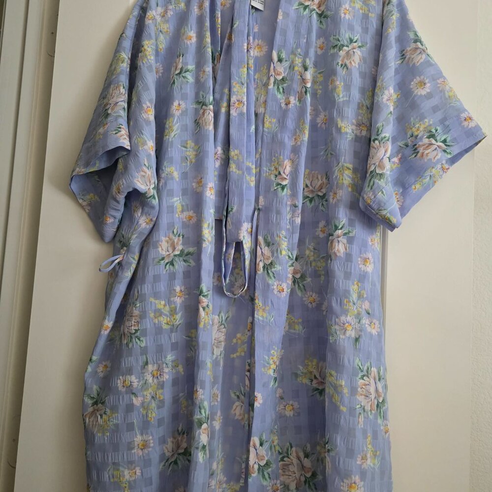 MORGAN TAYLOR INTIMATES - VINTAGE SLEEPWEAR/LINGERIE ROBE